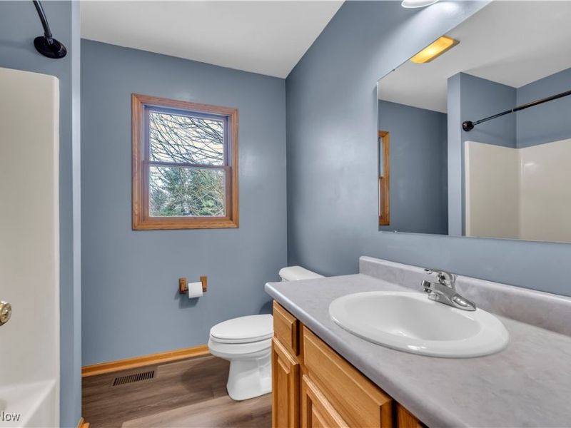 2080 Marwood Circle, Alliance, OH 44601 Photo 21