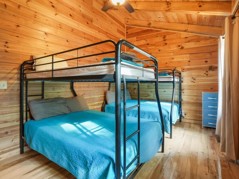 13042 E Buck Run Road, Rockbridge, OH 43149 Photo 21