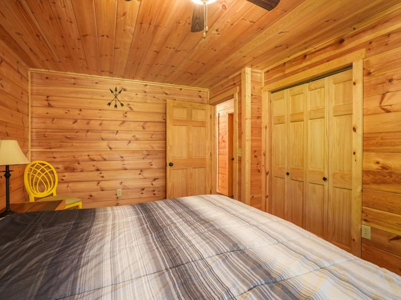 13042 E Buck Run Road, Rockbridge, OH 43149 Photo 30