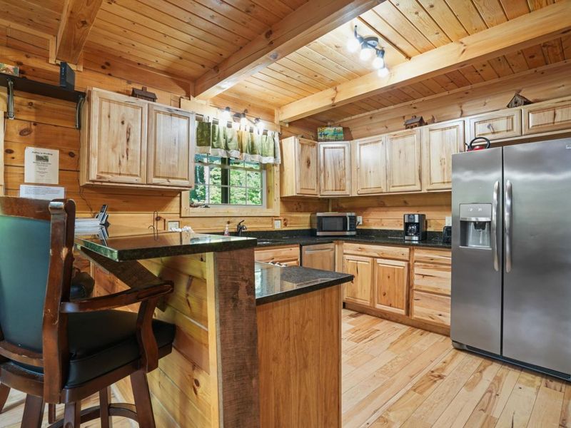 13042 E Buck Run Road, Rockbridge, OH 43149 Photo 8