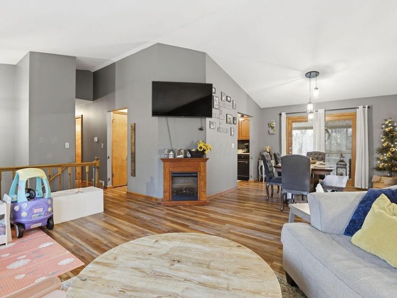 22385 Buena Vista Road, Rockbridge, OH 43149 Photo 11