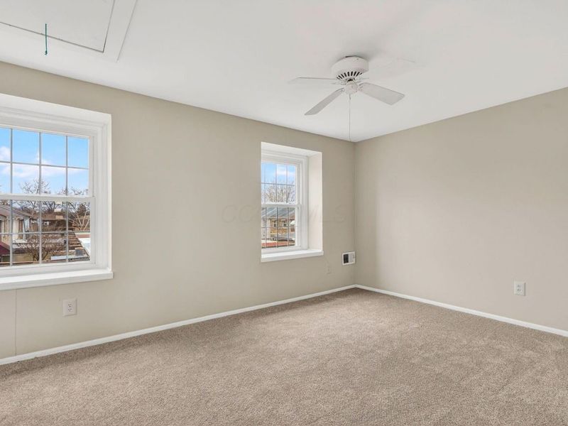 1056 Hardesty Place W, Columbus, OH 43204 Photo 13