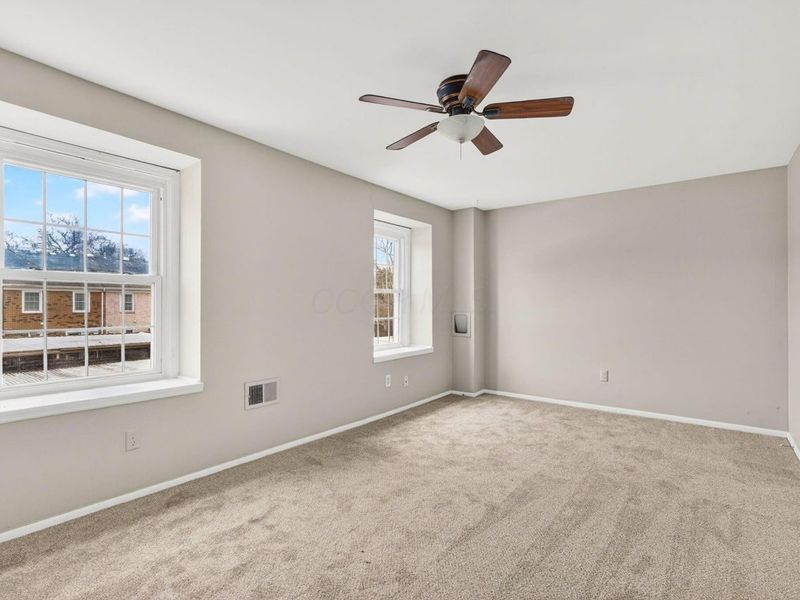 1056 Hardesty Place W, Columbus, OH 43204 Photo 18