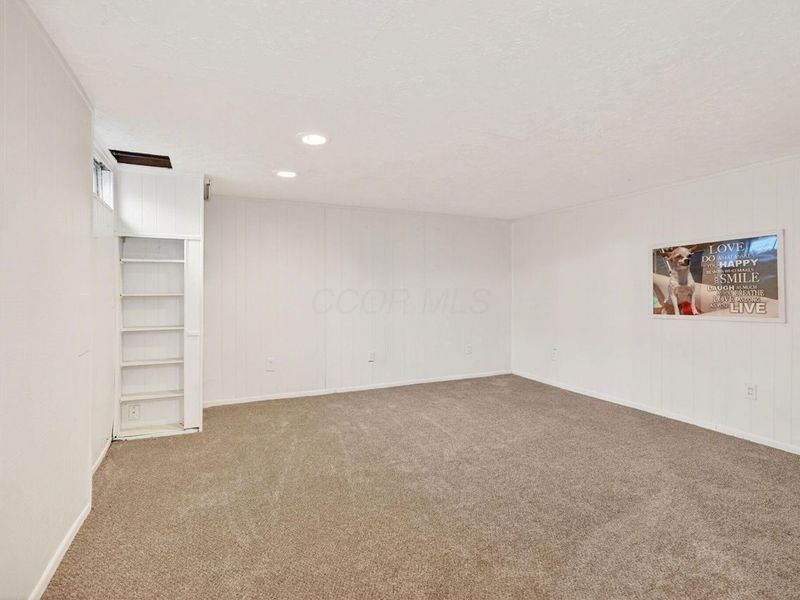 1056 Hardesty Place W, Columbus, OH 43204 Photo 20