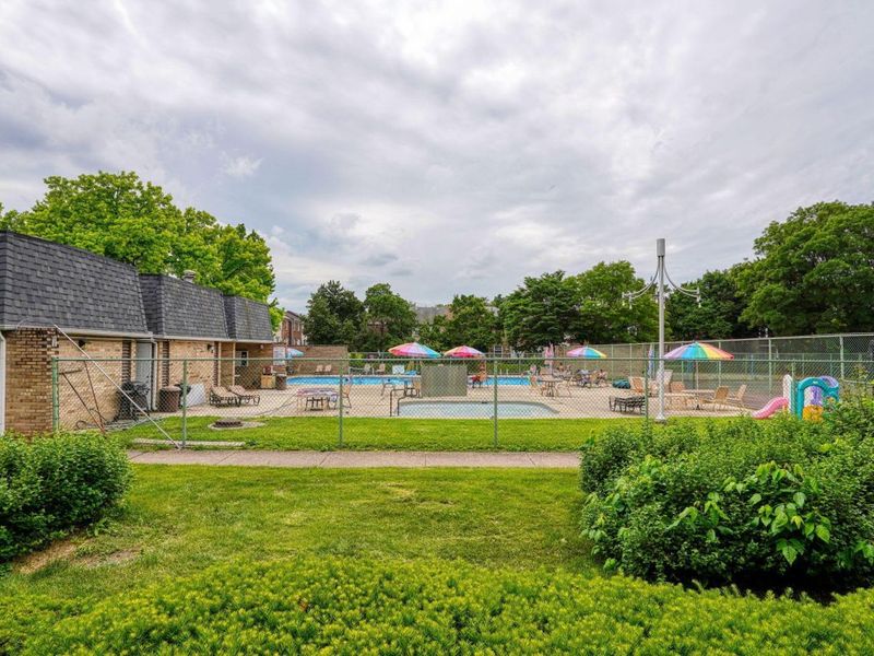 1056 Hardesty Place W, Columbus, OH 43204 Photo 26