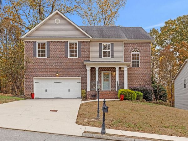 7160 Neville Drive, Ooltewah, TN 37363