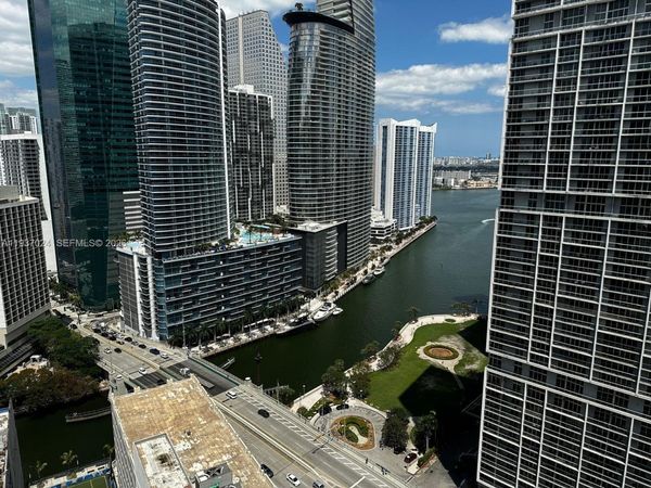 500 Brickell Ave , Unit 3307, Miami, FL 33131