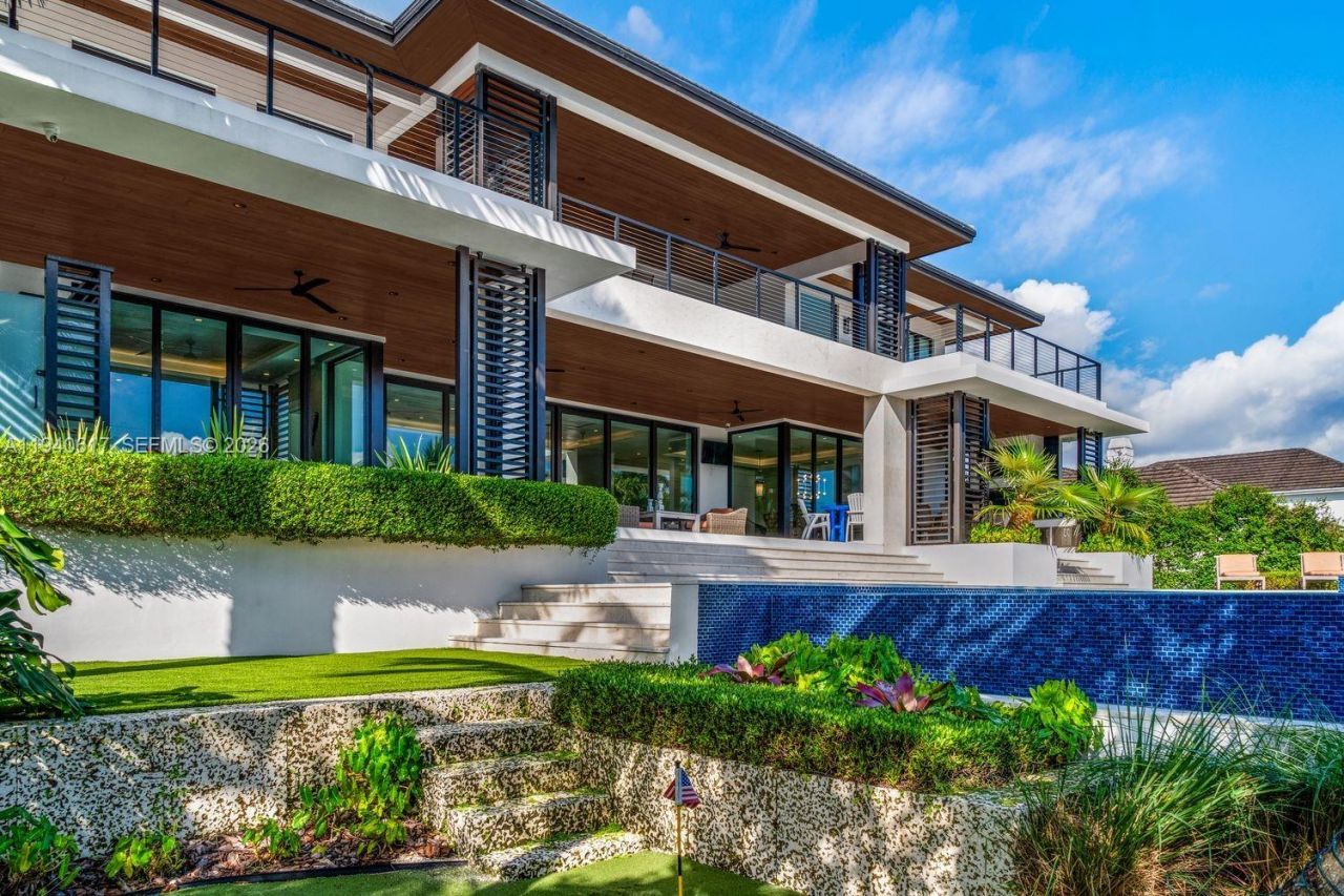 6853 Sunrise Ct, Coral Gables, FL 33133 Photo