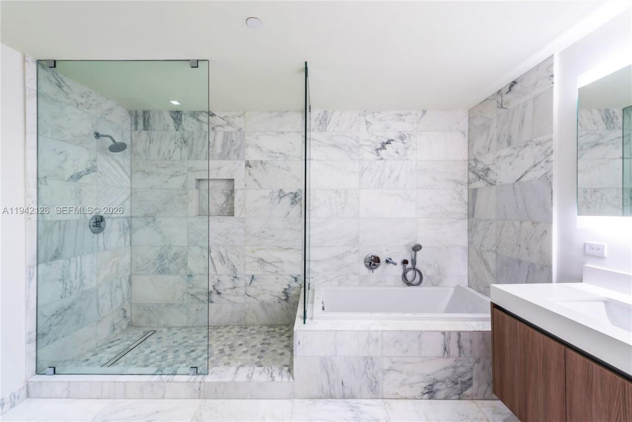 401 N Birch Rd, Unit 701, Fort Lauderdale, FL 33304 Photo