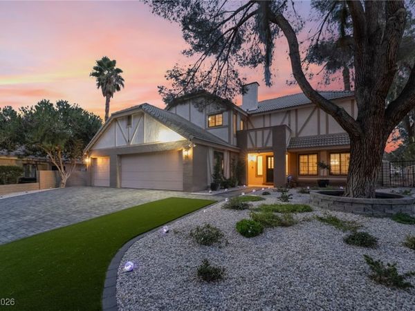 8 Hummingbird Lane, Henderson, NV 89014