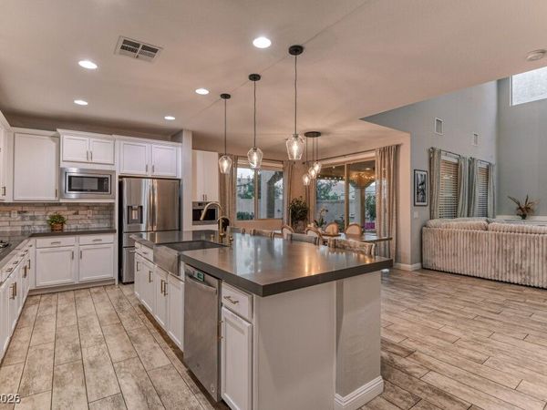 9636 Wildflower Vista Avenue, Las Vegas, NV 89166