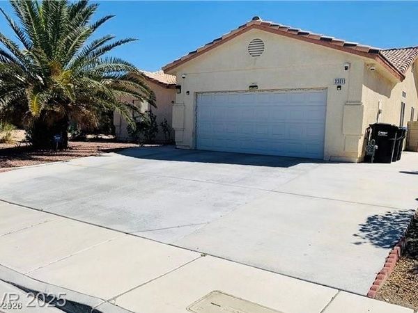 3301 W Colton Avenue, North Las Vegas, NV 89032