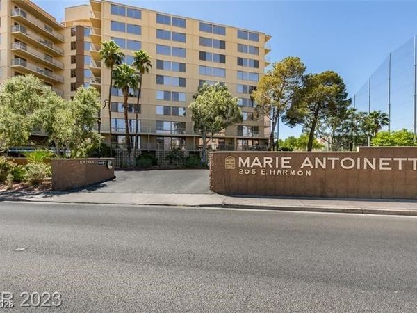 205 HARMON Avenue, Unit 405, Las Vegas, NV 89169