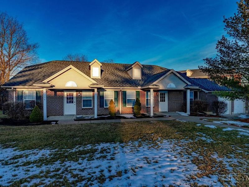 136 North Ridge Drive, Oxford, OH 45056 Photo 2