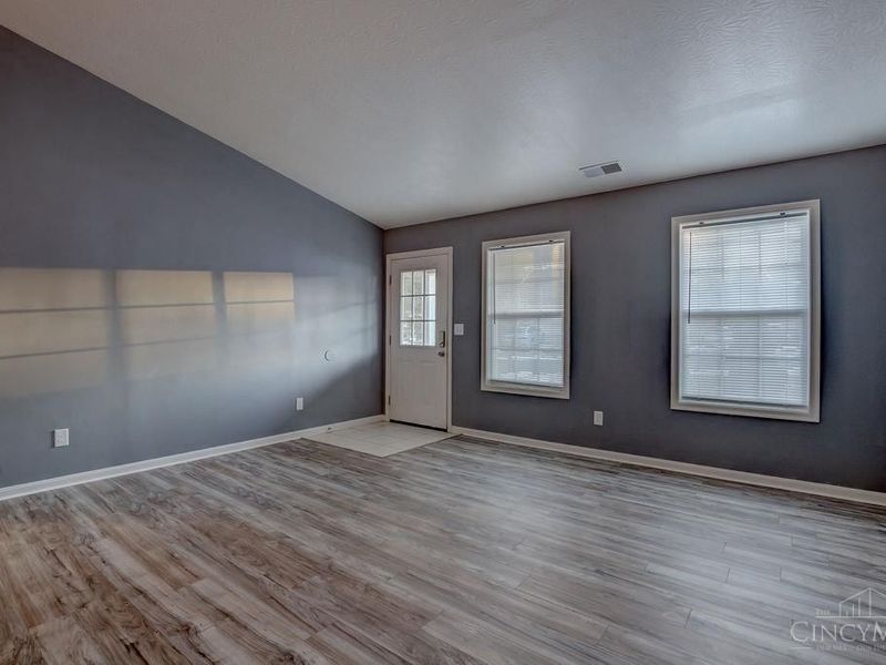 136 North Ridge Drive, Oxford, OH 45056 Photo 8