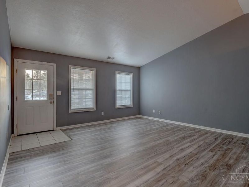 136 North Ridge Drive, Oxford, OH 45056 Photo 9