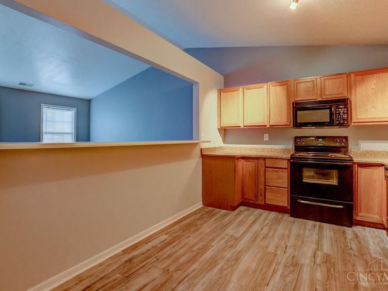138 North Ridge Drive, Oxford, OH 45056 Photo 24