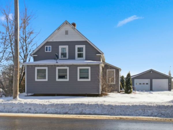 63 Dexter Road, Corinna, ME 04928