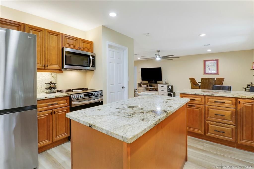 509 SW South Carolina Drive, Stuart, FL 34994 Photo