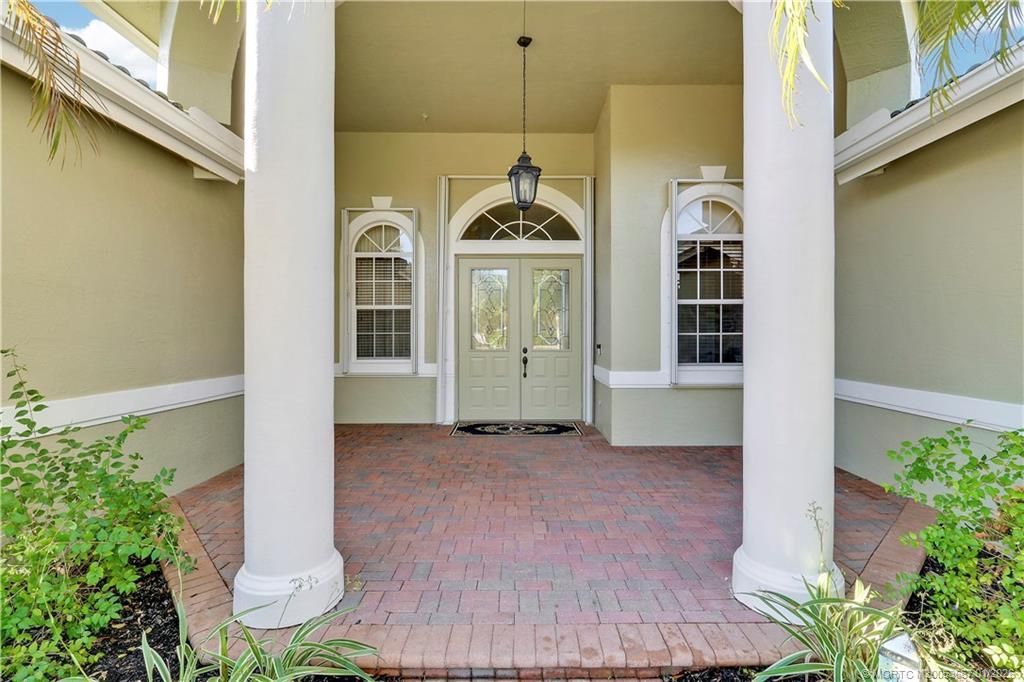 1916 SW Wabeek Place, Palm City, FL 34990 Photo