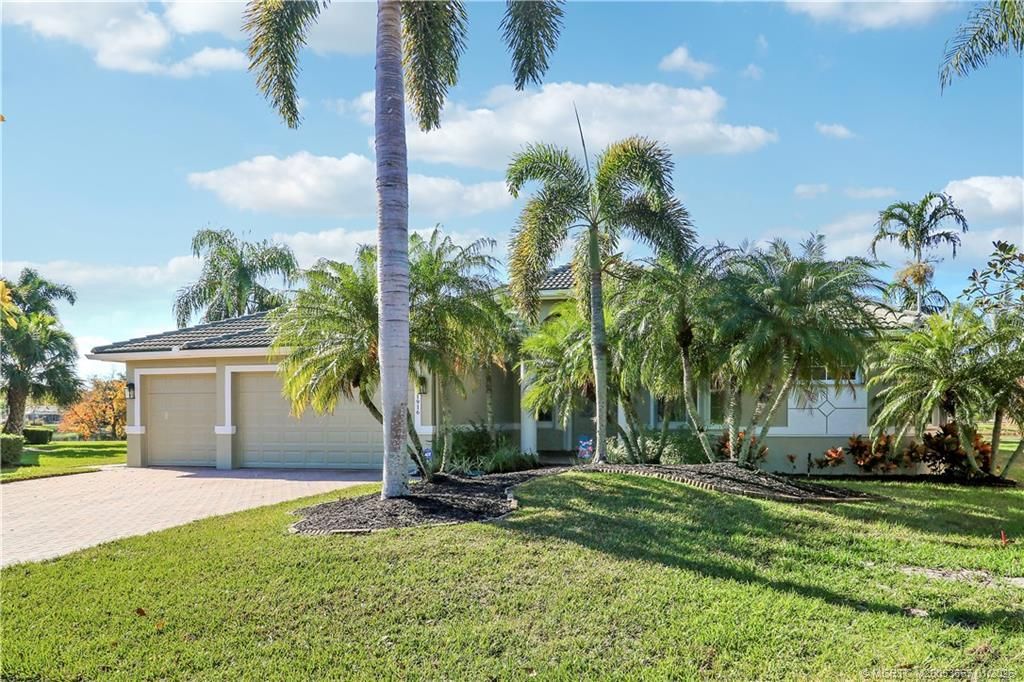 1916 SW Wabeek Place, Palm City, FL 34990 Photo