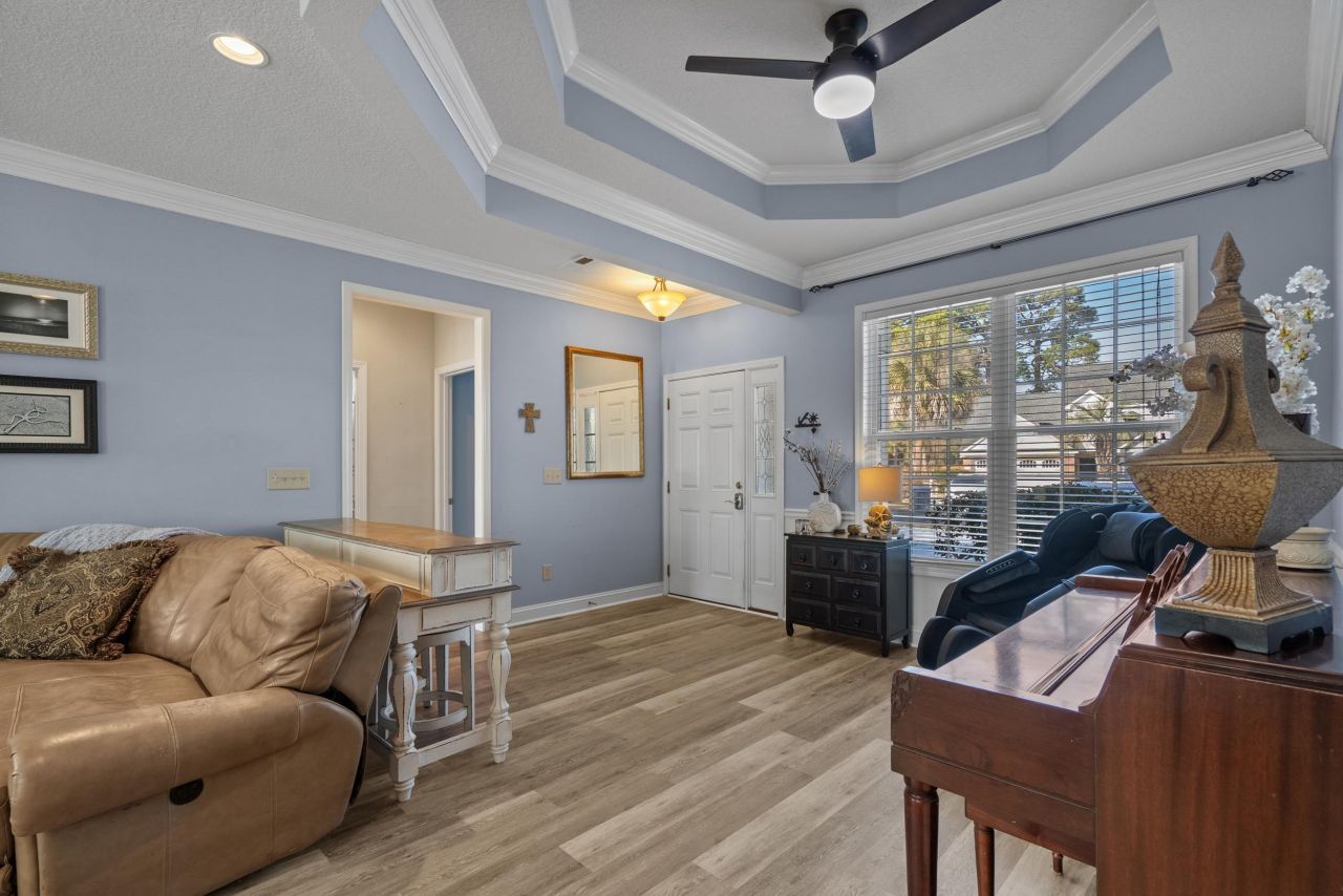 2058 N Berwick Dr. Photo 48