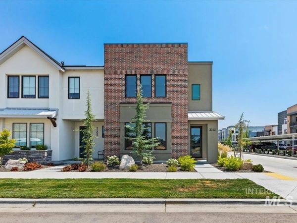 3212 S Barnside Way, Boise, ID 83716