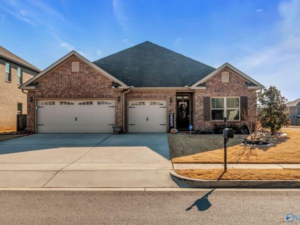 222 Holt Street, Meridianville, AL 35759