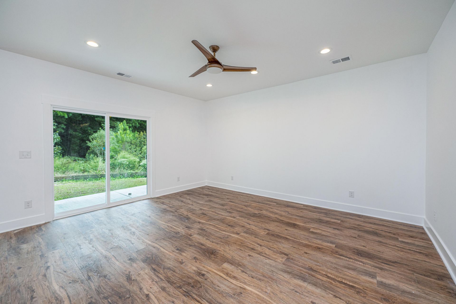 1089 Irving Manigault Road Photo 14