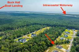 1089 Irving Manigault Road photo 4