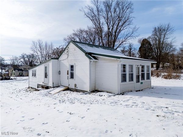 283 E Wood Street, Shreve, OH 44676