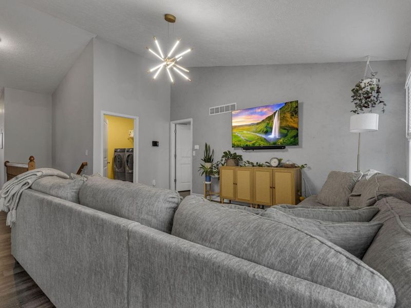 146 Poe Avenue, Lithopolis, OH 43136 Photo 8