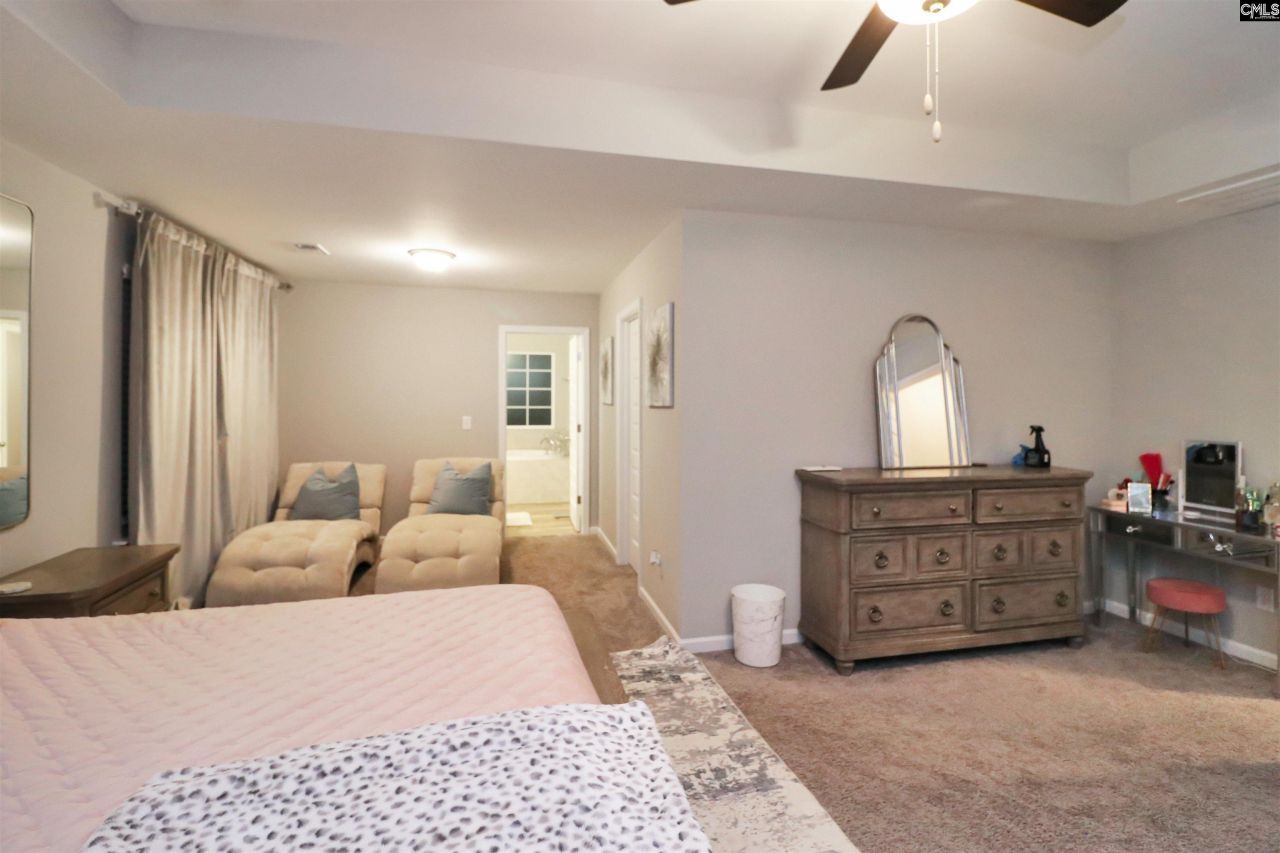 700 Bell Flower Lane  Photo 13