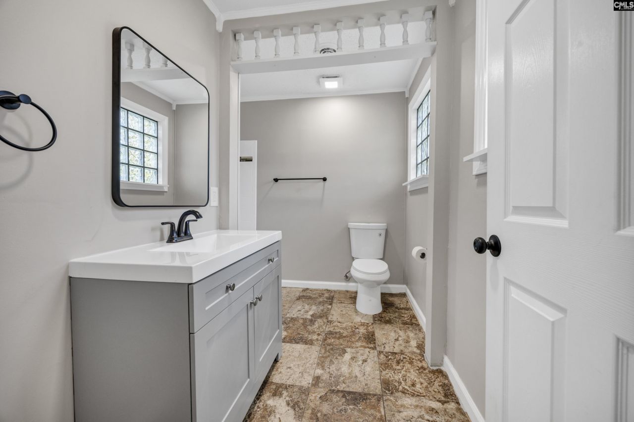 4620 Bonnie Forest Boulevard Photo 16