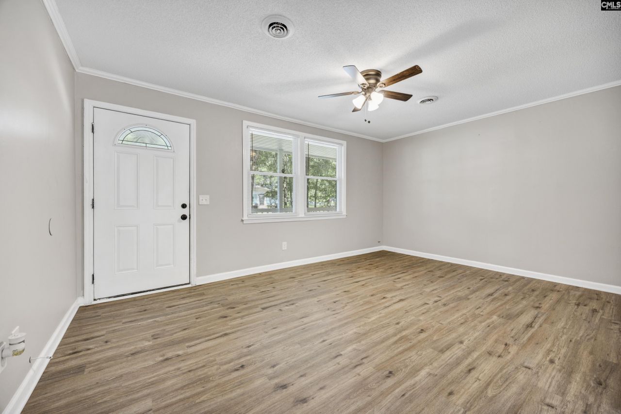 4620 Bonnie Forest Boulevard Photo 18