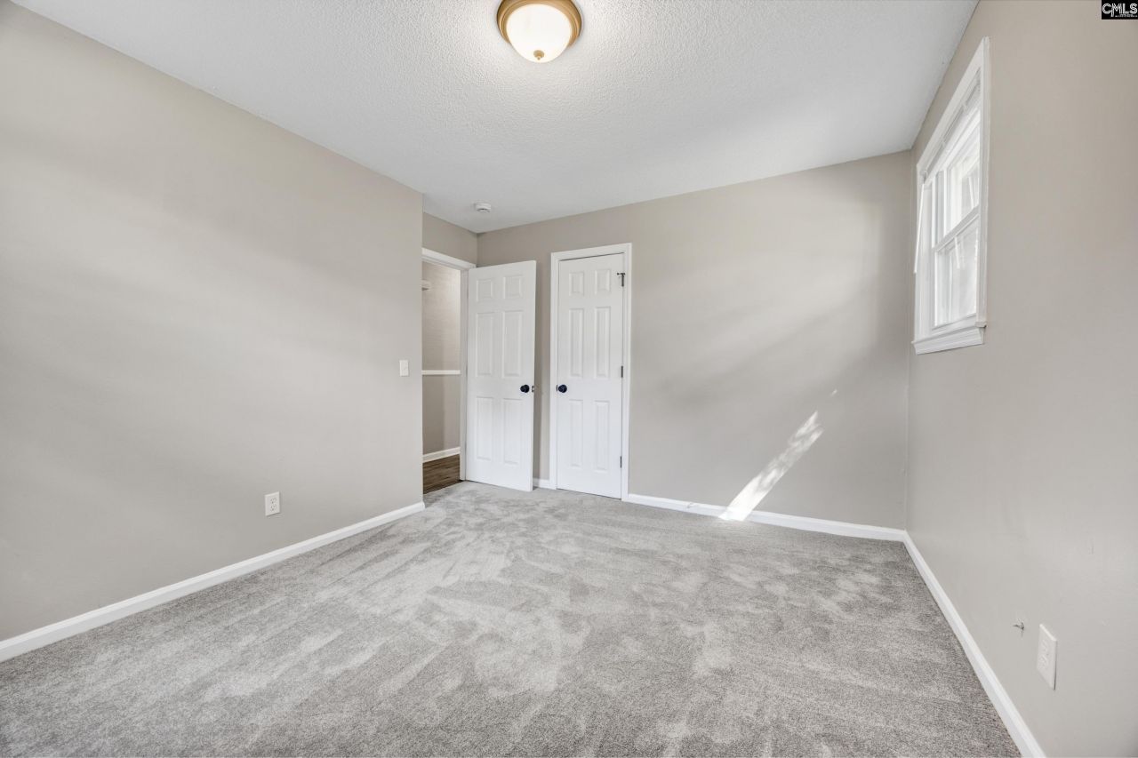 4620 Bonnie Forest Boulevard Photo 29