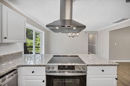 4620 Bonnie Forest Boulevard photo 4