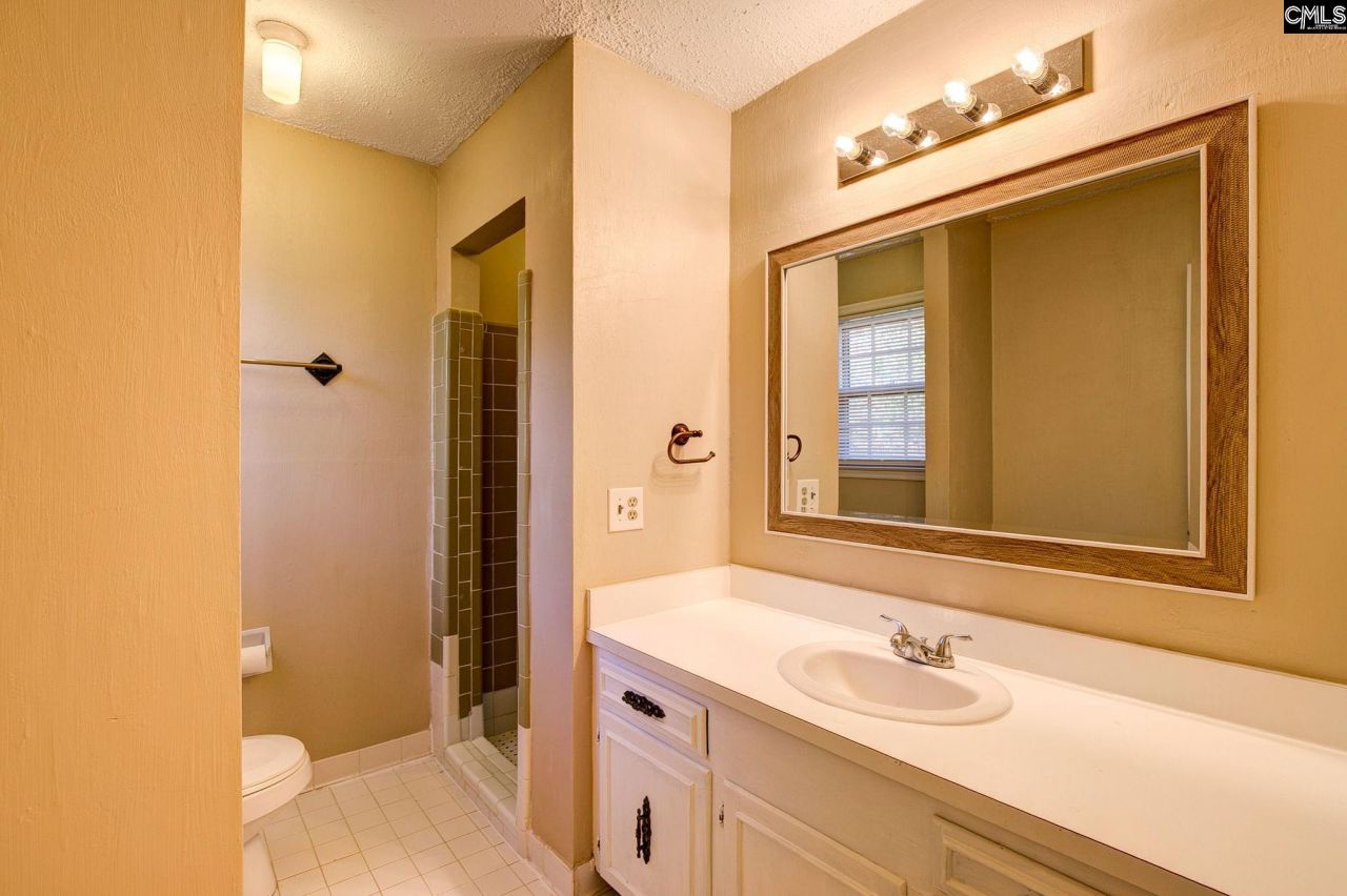 106 Ashbourne Road  Photo 21