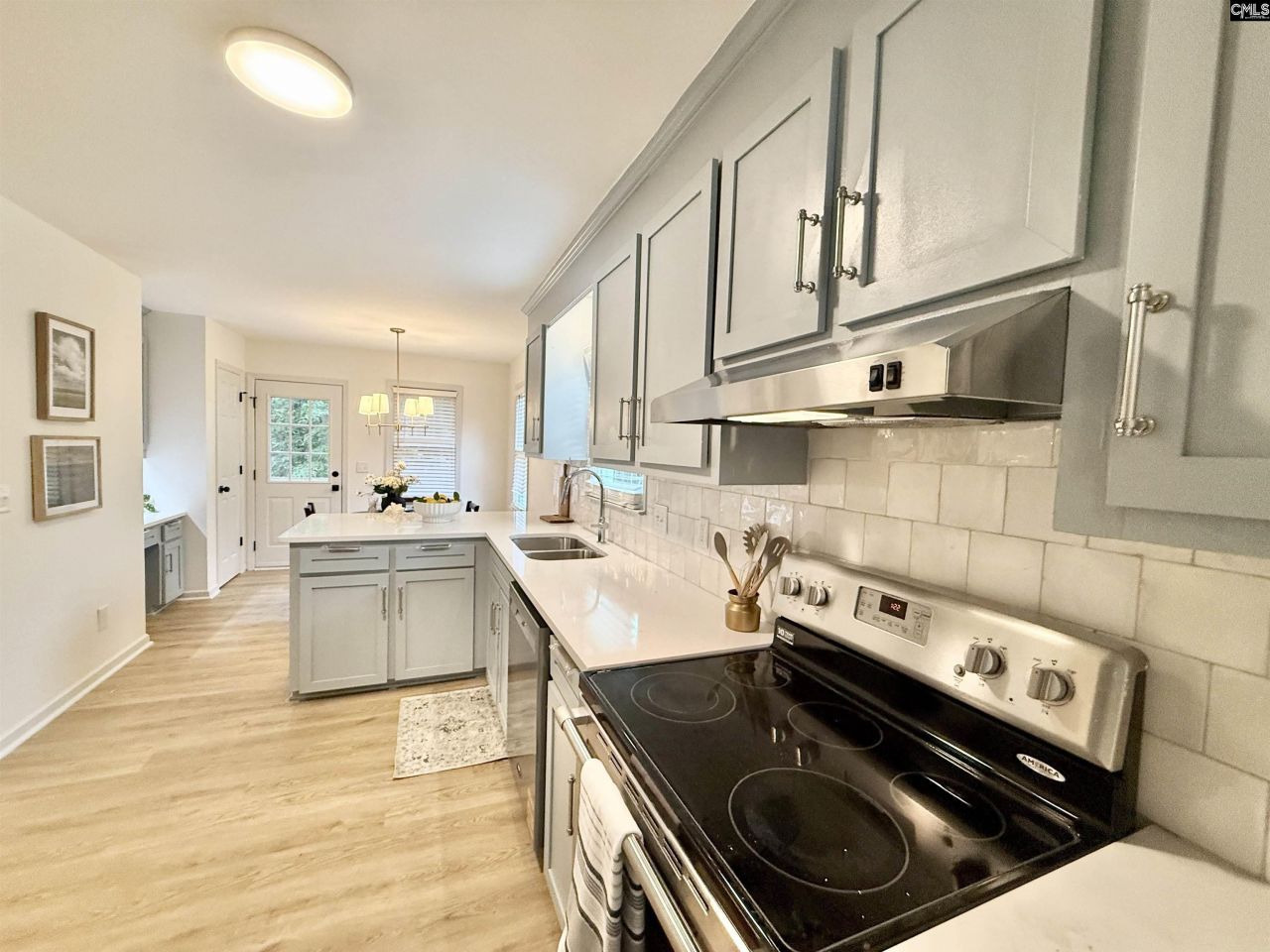 101 E Sparrowood Run Photo 10