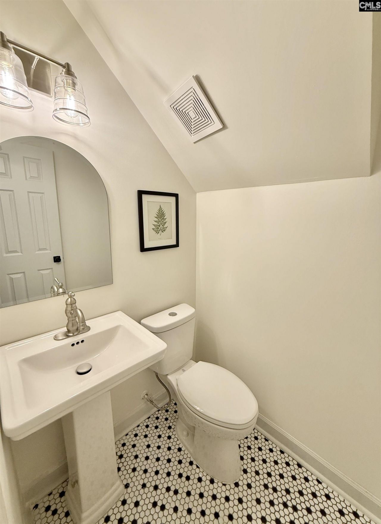 101 E Sparrowood Run Photo 24