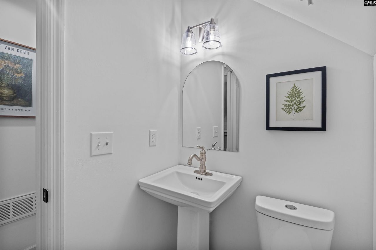 101 E Sparrowood Run Photo 25