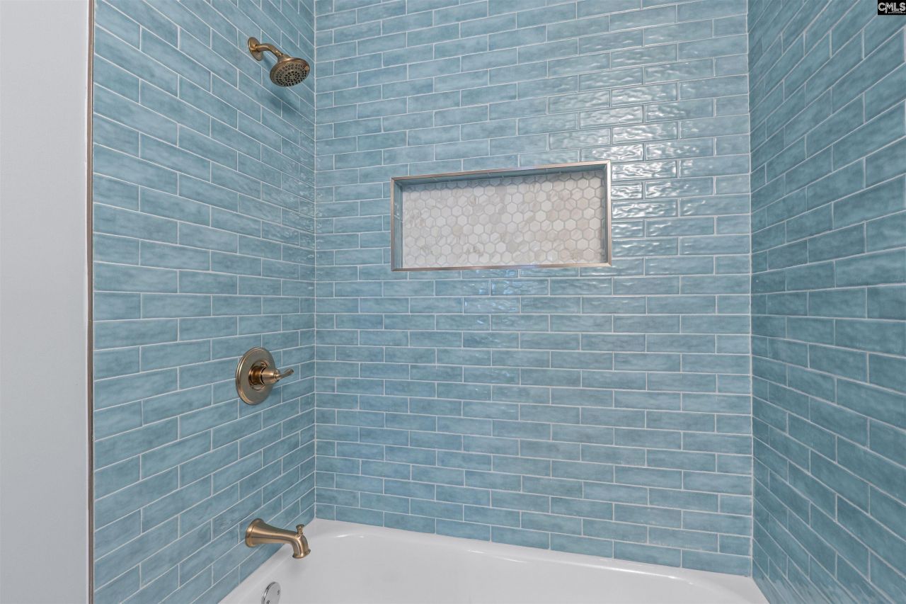 101 E Sparrowood Run Photo 42