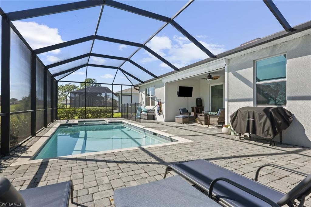 9341 Aqua Overlook Ct, Lehigh Acres, FL 33936 Photo