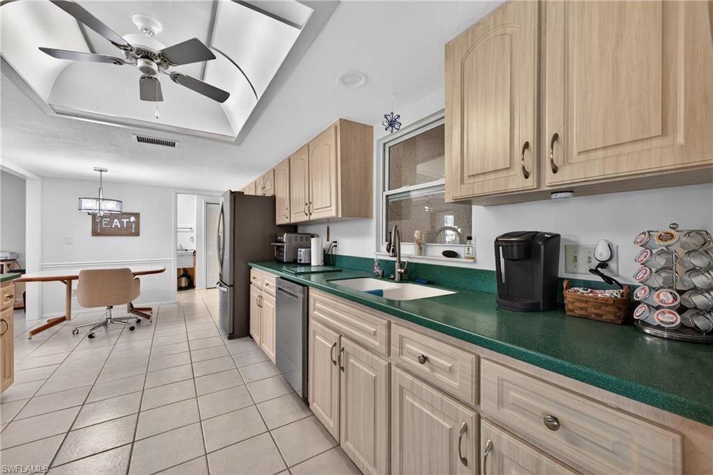5679 Balkan Ct, Fort Myers, FL 33919 Photo