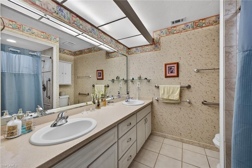 5679 Balkan Ct, Fort Myers, FL 33919 Photo