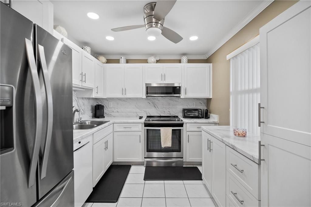 6102 Augusta Dr, Unit 302, Fort Myers, FL 33907 Photo