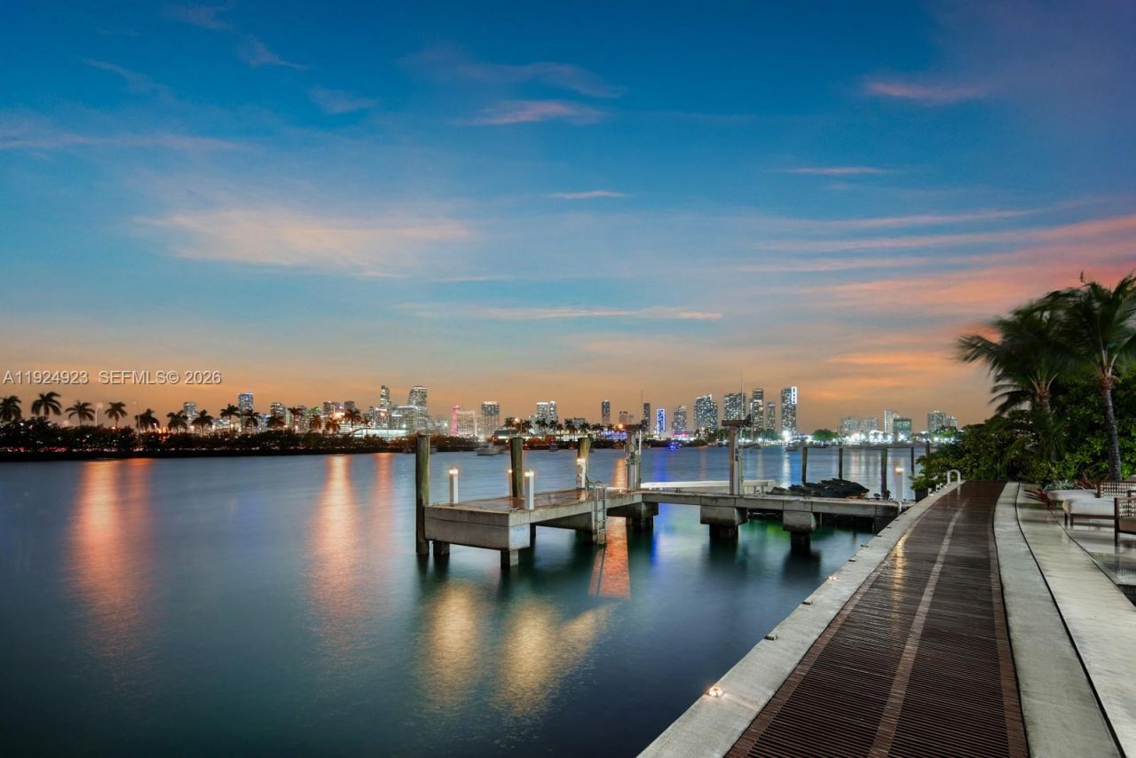 288 S Coconut Ln, Miami Beach, FL 33139 Photo