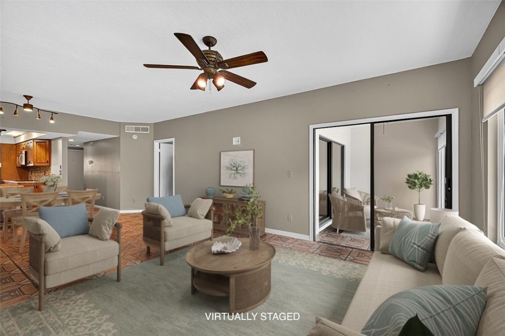 6165 S Mirror Lake Drive, Unit 106, Sebastian, FL 32958 Photo