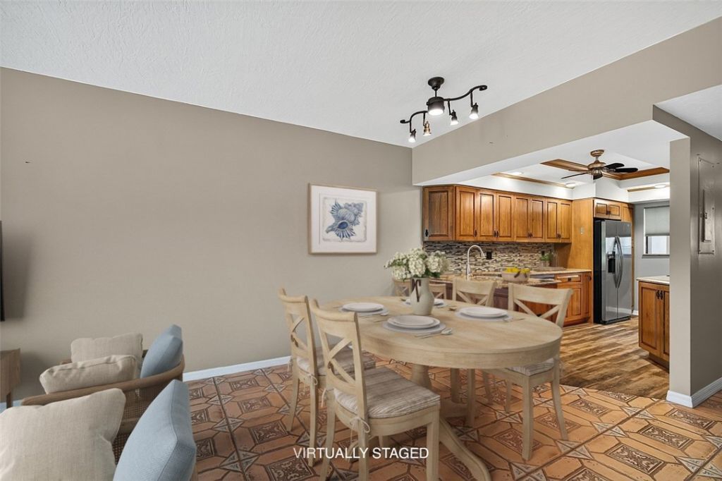 6165 S Mirror Lake Drive, Unit 106, Sebastian, FL 32958 Photo