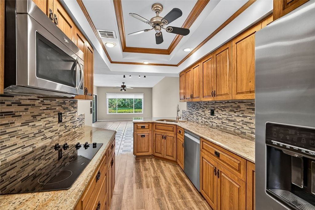 6165 S Mirror Lake Drive, Unit 106, Sebastian, FL 32958 Photo